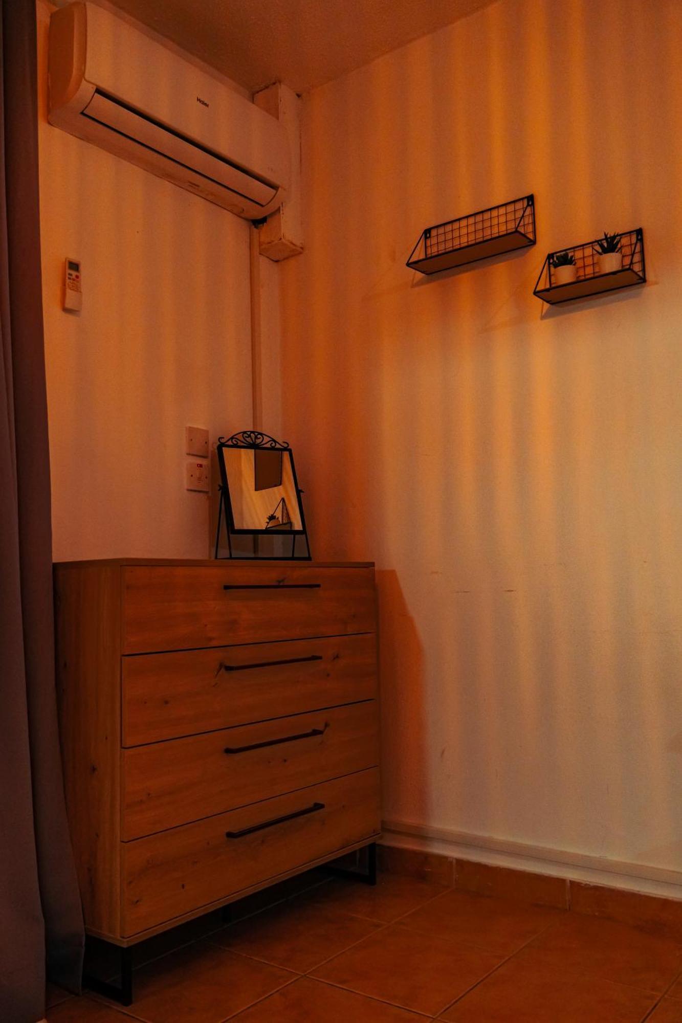 アヤナパ Nissus Urbanホステル 部屋 写真